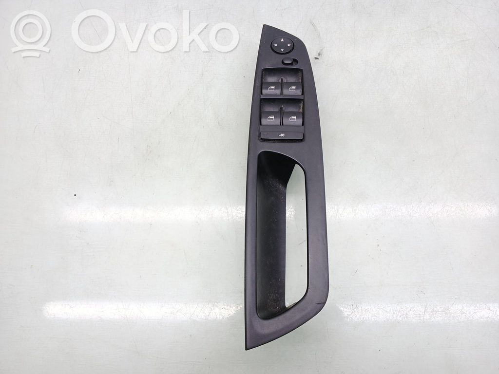Electric window control switch   9218041