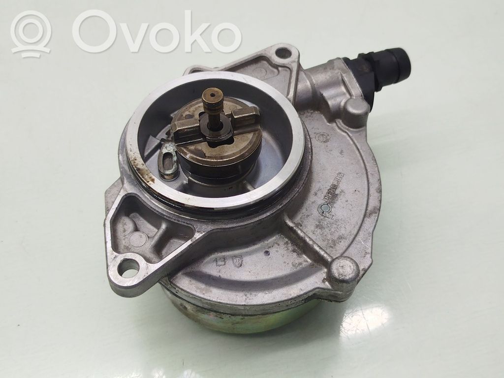 Vacuum pump   059145100J