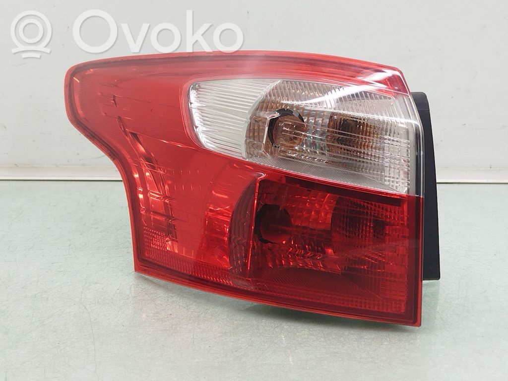 Ford Focus Takavalon polttimo 