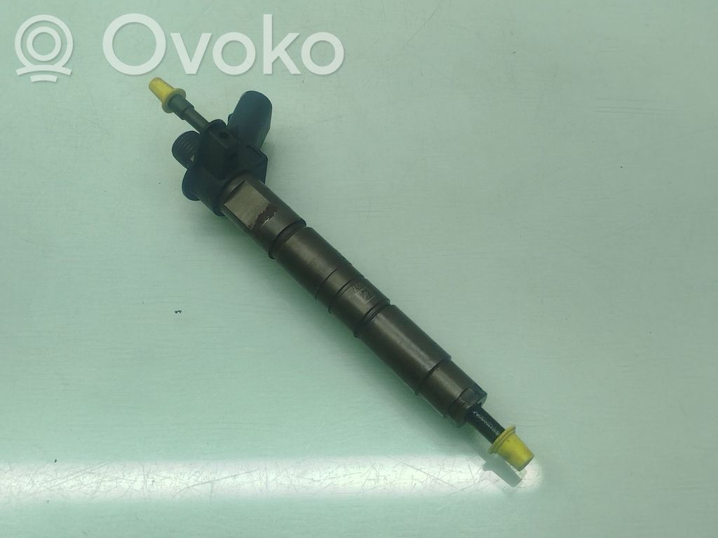 BMW 5 F10 F11 Injector combustibil 