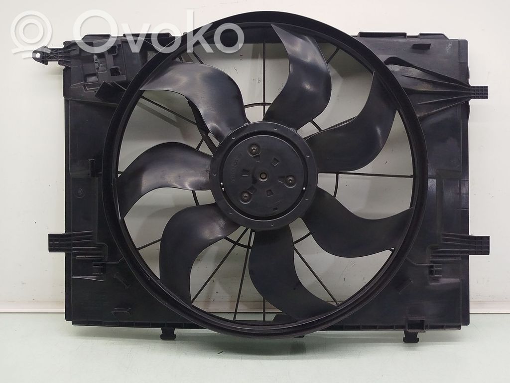Mercedes-Benz C W205 Ventilateur de refroidissement de radiateur électrique