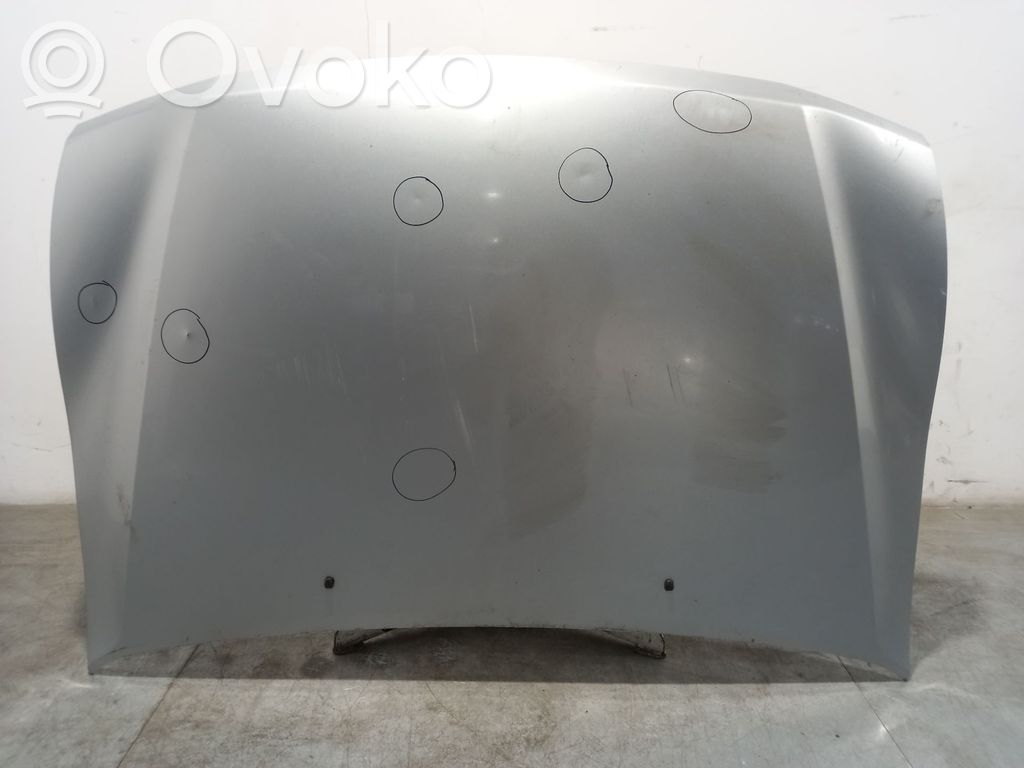 Couvercle, capot moteur