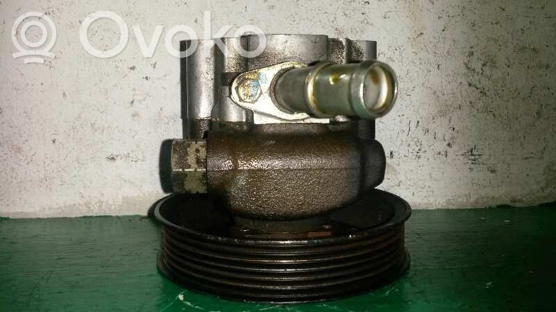 Ohjaustehostimen pumppu   QVB101412