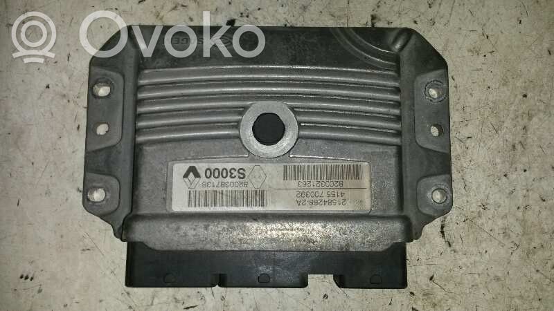 Renault Scenic II - Grand scenic II Unité de commande, module ECU de moteur