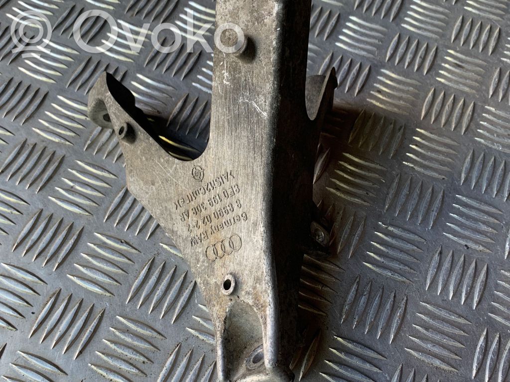 Audi A4 S4 B7 8E 8H Engine mounting bracket 