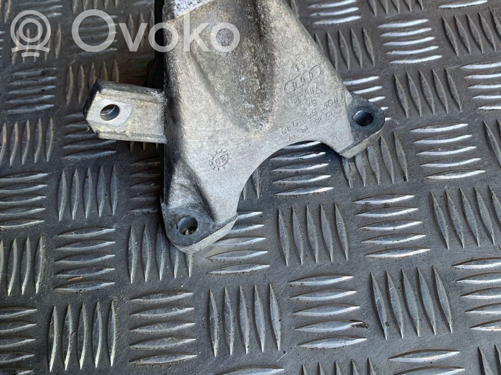 Audi A4 S4 B6 8E 8H Engine mounting bracket 