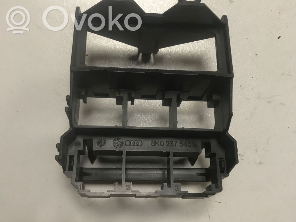 Audi A4 S4 B8 8K Fuse module 