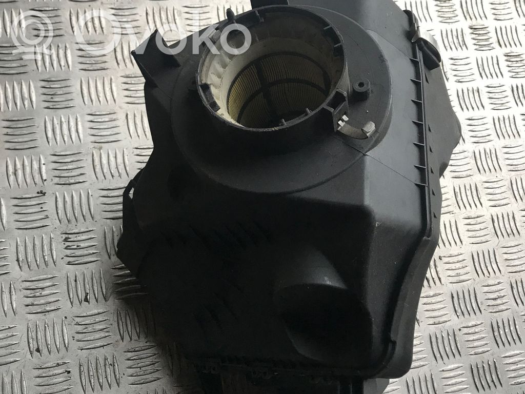 Audi A6 S6 C6 4F Luftfilterkasten 