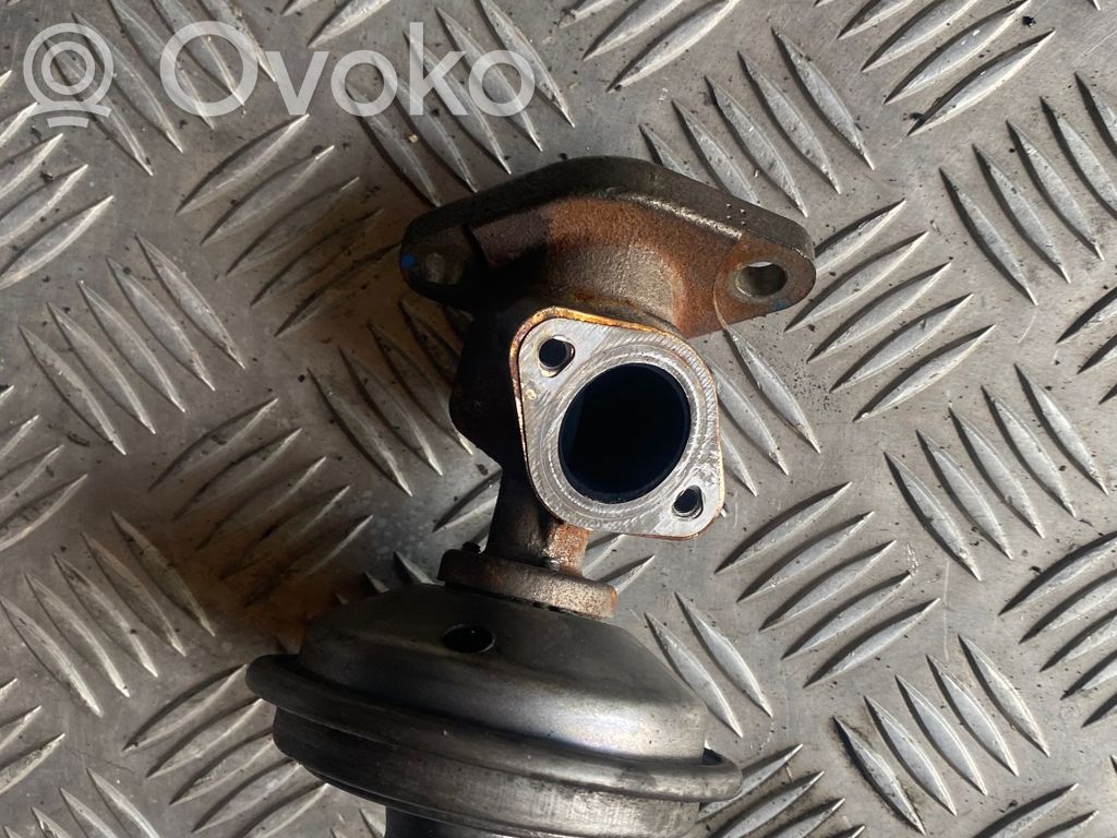 Audi A4 S4 B7 8E 8H EGR vožtuvas 