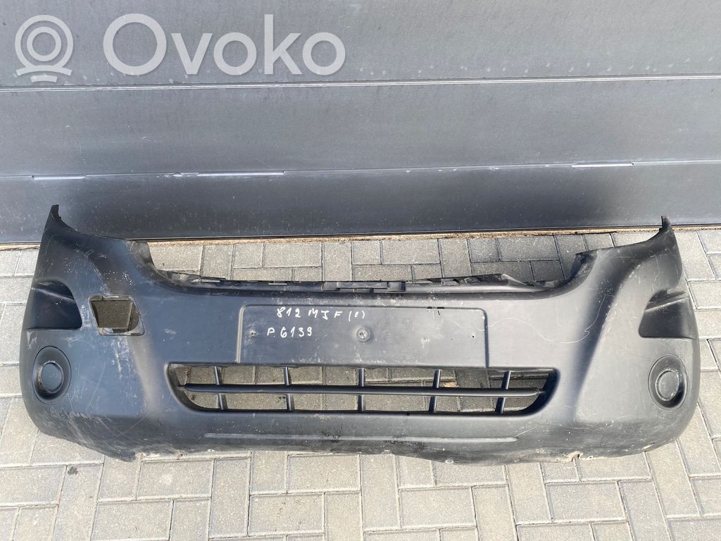 Renault Master III Parachoques delantero 