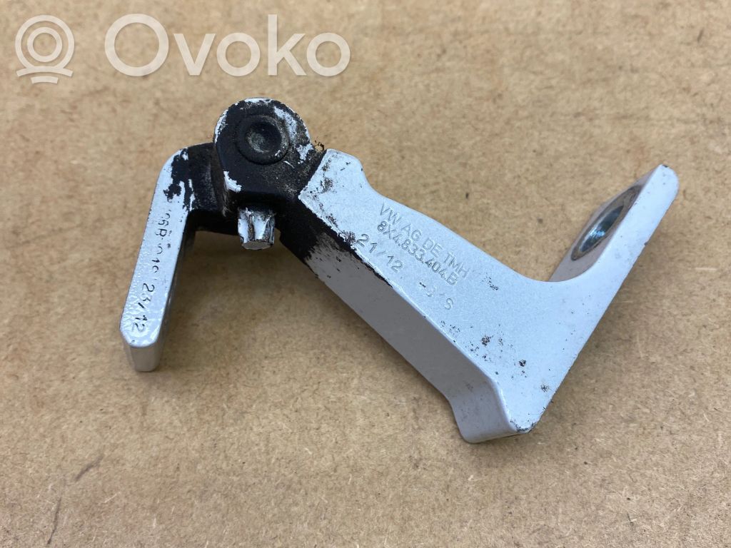 Audi A1 Etuoven yläsarana 