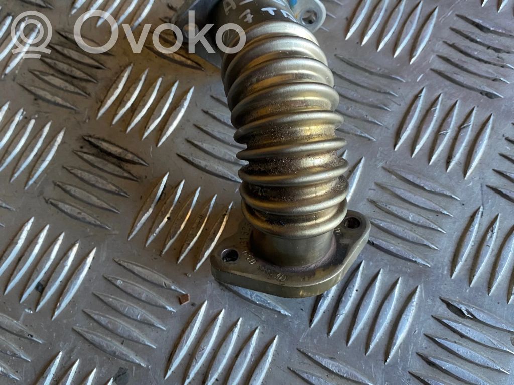 Caurulīte (-es) / šļūtene (-es)   059131525A