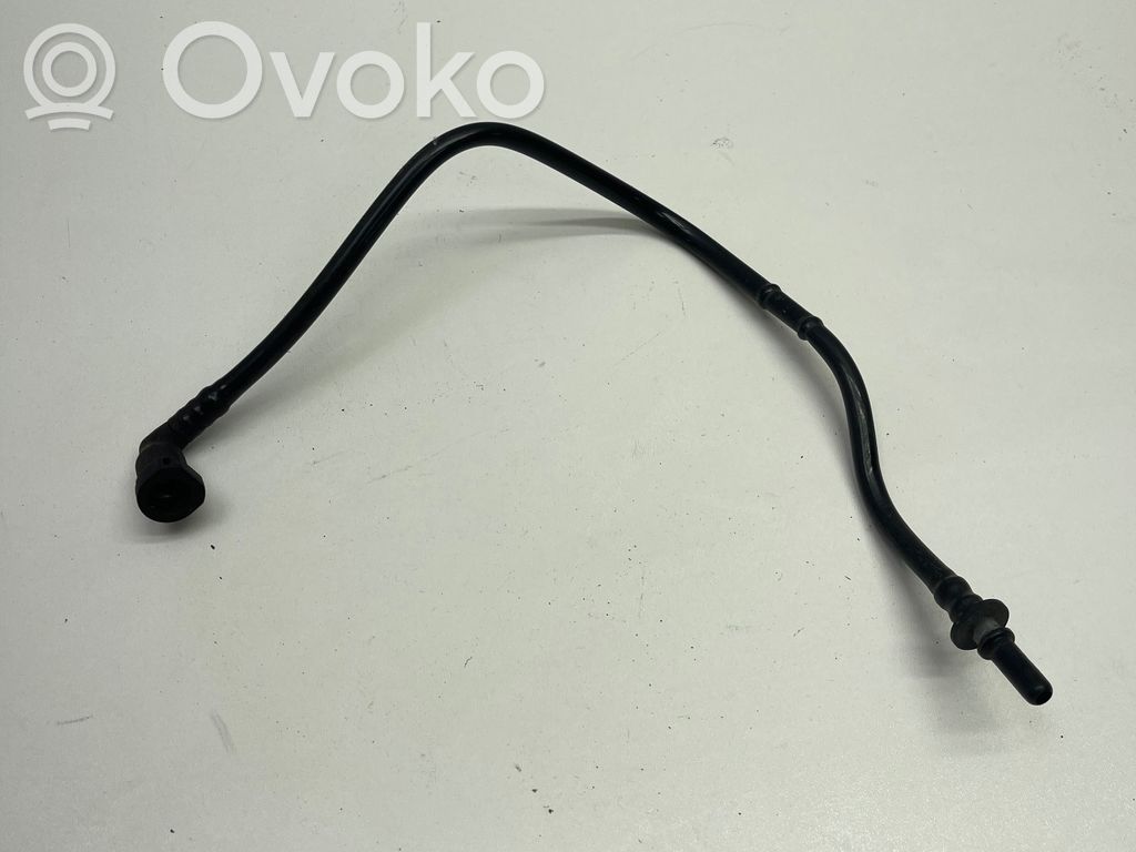 Audi A3 S3 8P Polttoaineputki 
