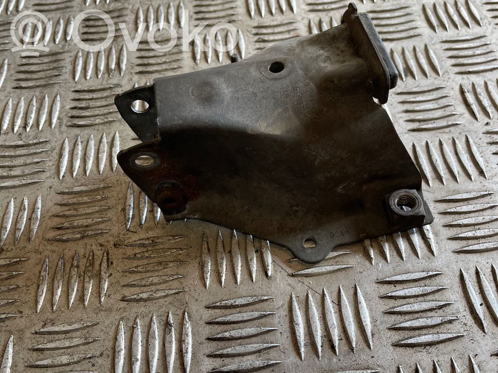Audi A4 S4 B8 8K Engine mounting bracket 