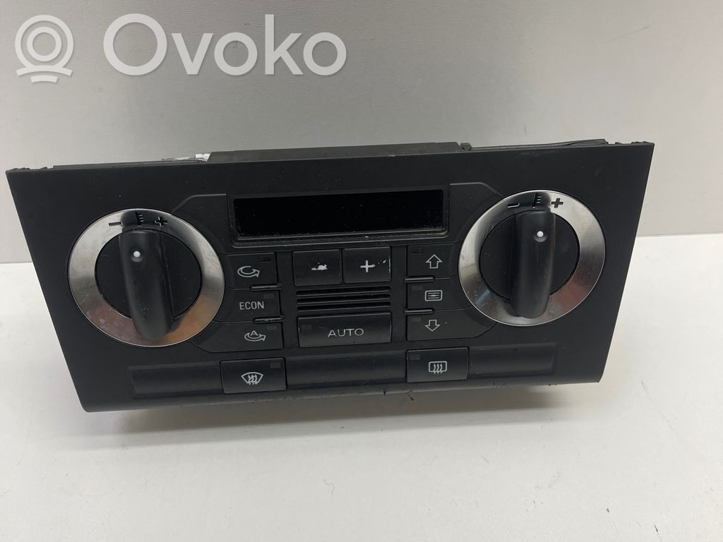 Audi A3 S3 A3 Sportback 8P Climate control unit 