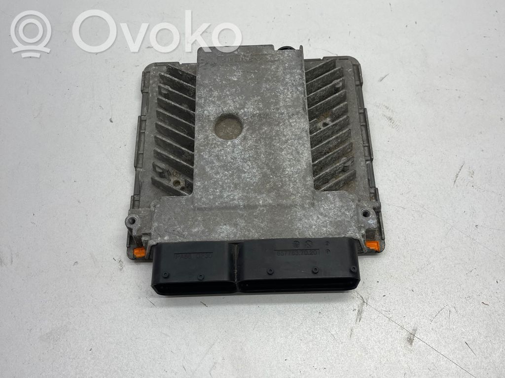 Audi A3 S3 A3 Sportback 8P Engine control unit/module 