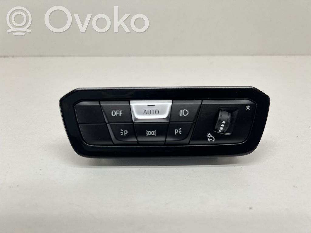 BMW M4 G82 G83 Light switch 