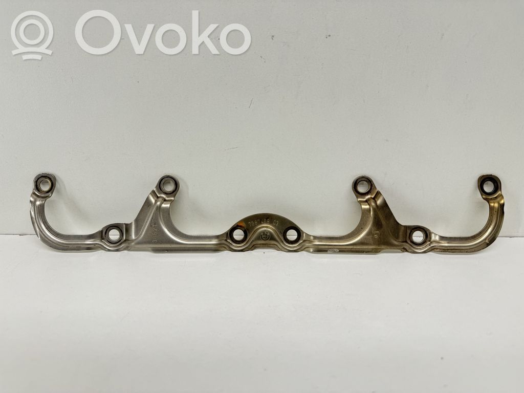BMW 8 G16 Išmetimo kolektoriaus kita detalė (-ės) 