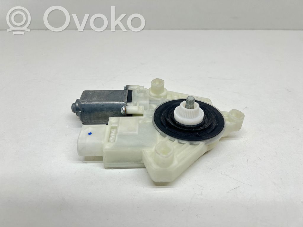 BMW 7 G11 G12 Silnik regulatora szyby drzwi przednich 