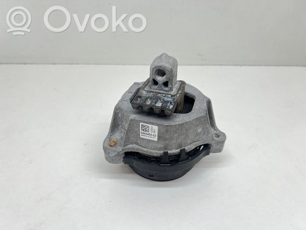 Engine mount bracket   6860458