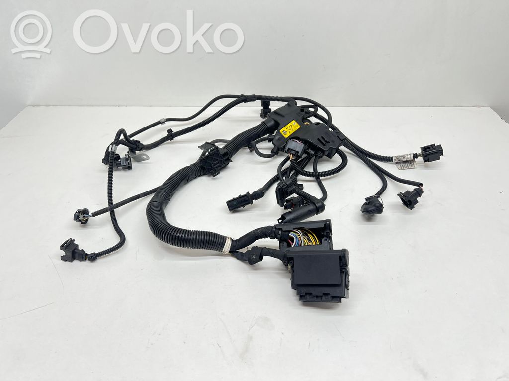 Engine installation wiring loom   7857116