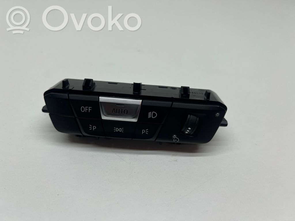 Light switch   5A16B09