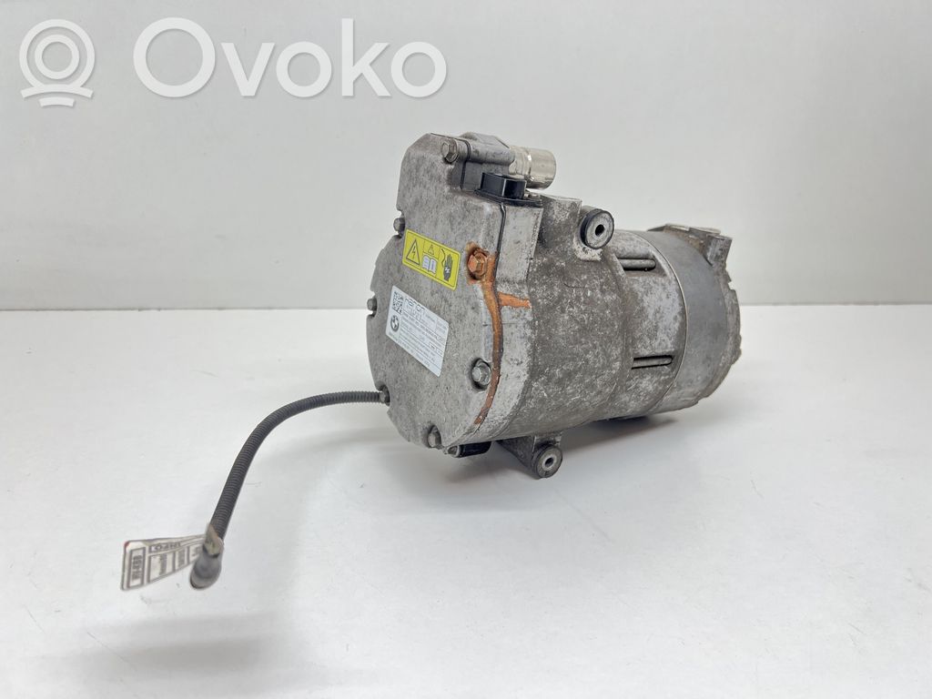 BMW i3 Air conditioning (A/C) compressor (pump) 