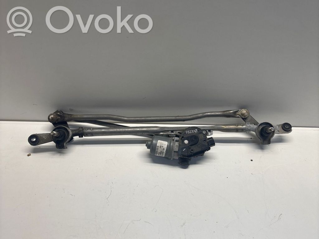 Chrysler Pacifica Front wiper linkage and motor 