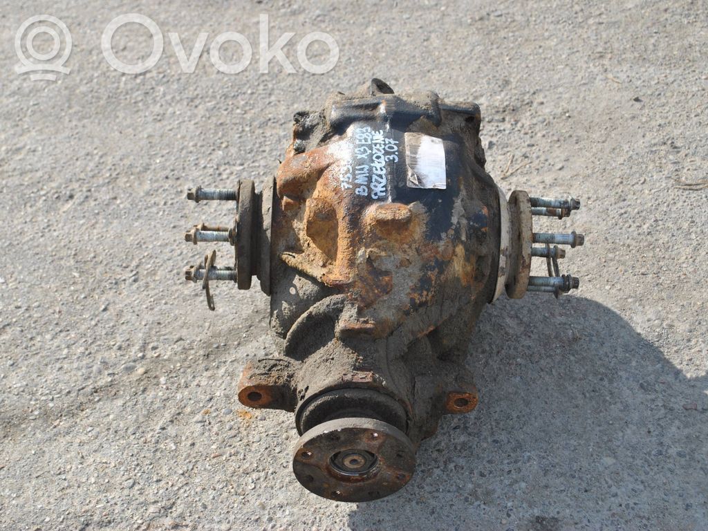 BMW X3 E83 Rear differential 