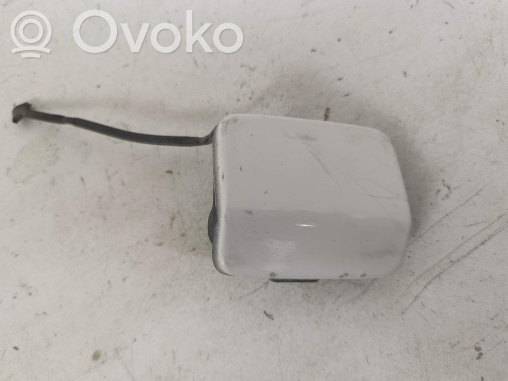 Volkswagen PASSAT CC Zaślepka / Osłona haka holowniczego przednia 