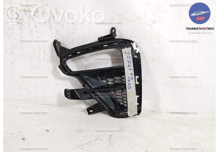 KIA Ceed Front grill 