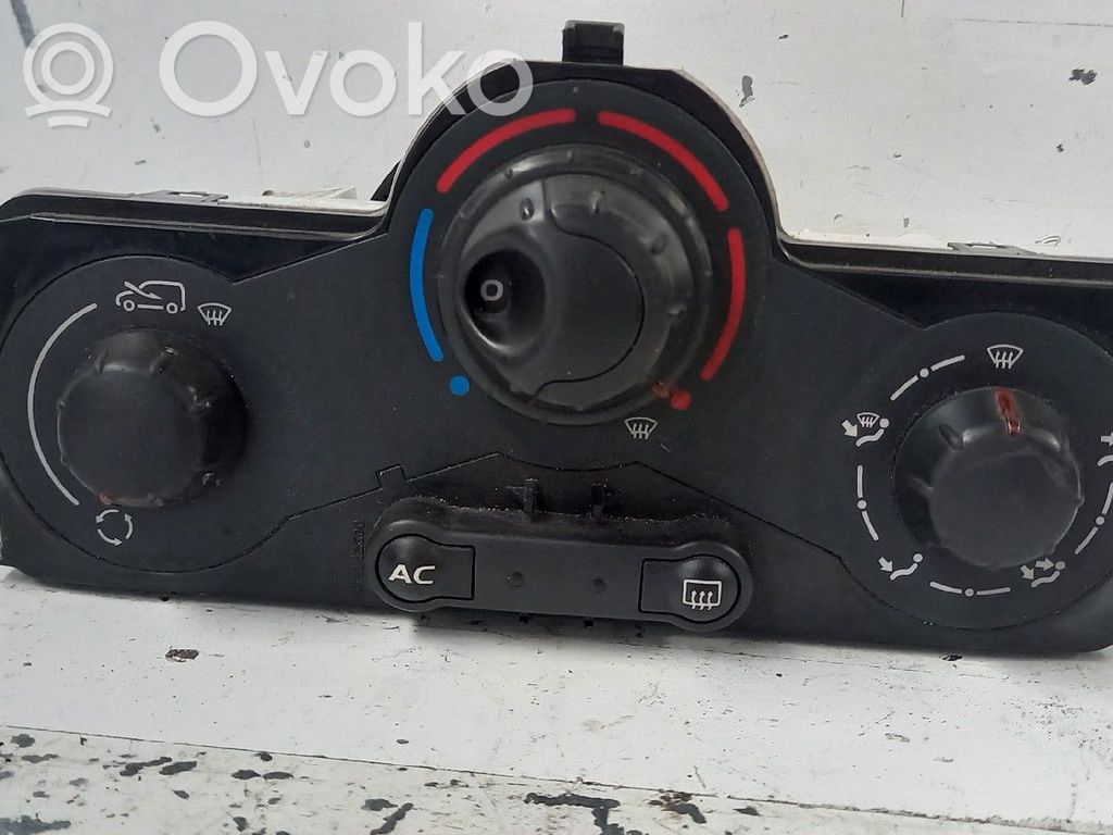 Climate control unit   5F2140100,5F2142300