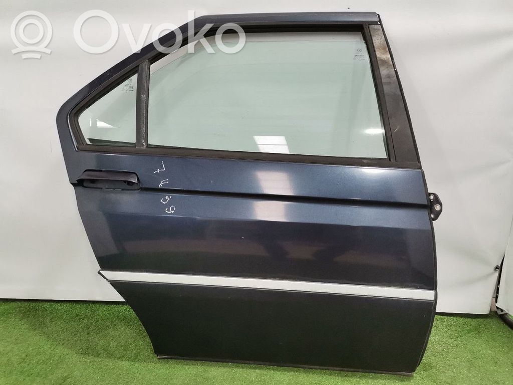 Alfa Romeo 164 Puerta trasera 