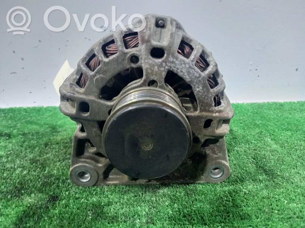 Alternator   231002949R,BOSCH