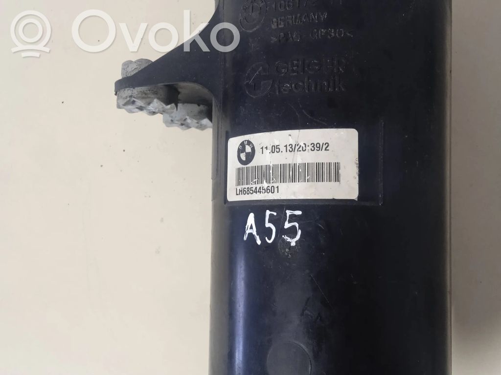 BMW X5 E70 Ohjaustehostimen nestesäiliö 