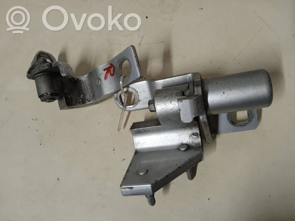 Ford Mondeo MK IV Set balamale ușă spate 