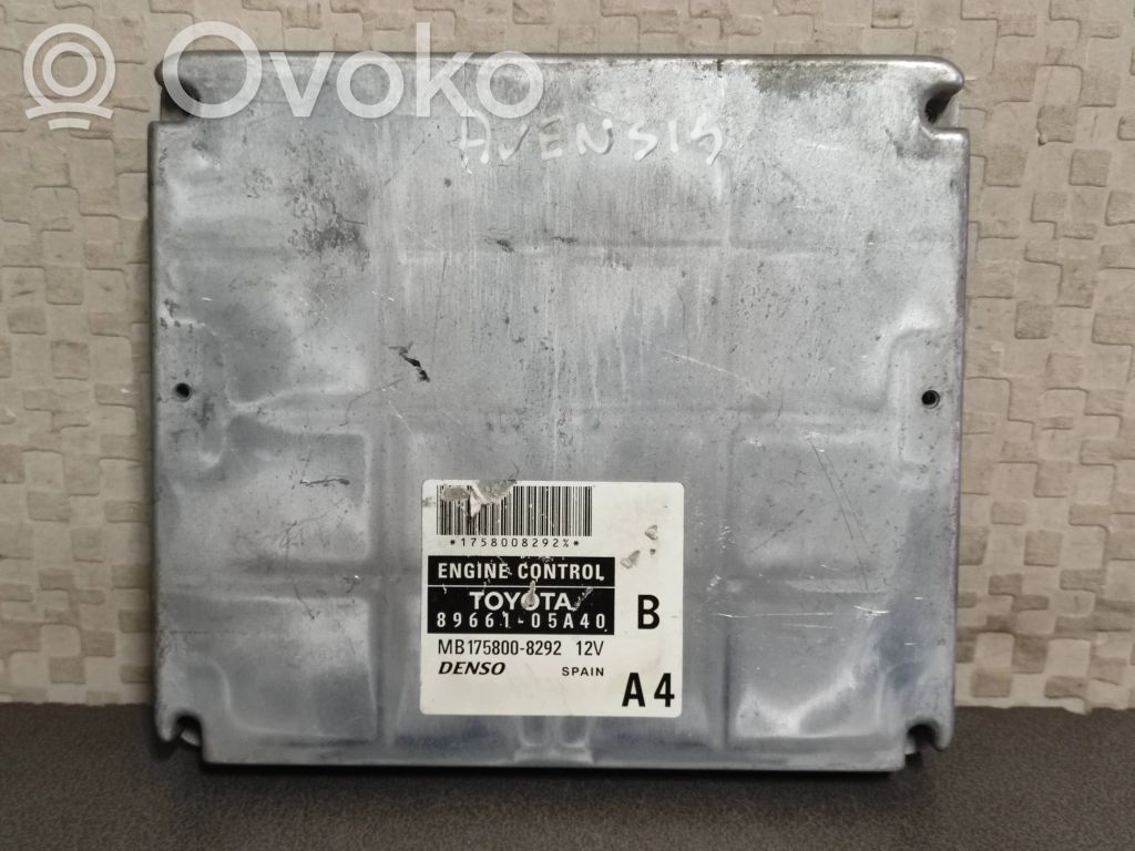 Toyota Avensis T250 Engine control unit/module 