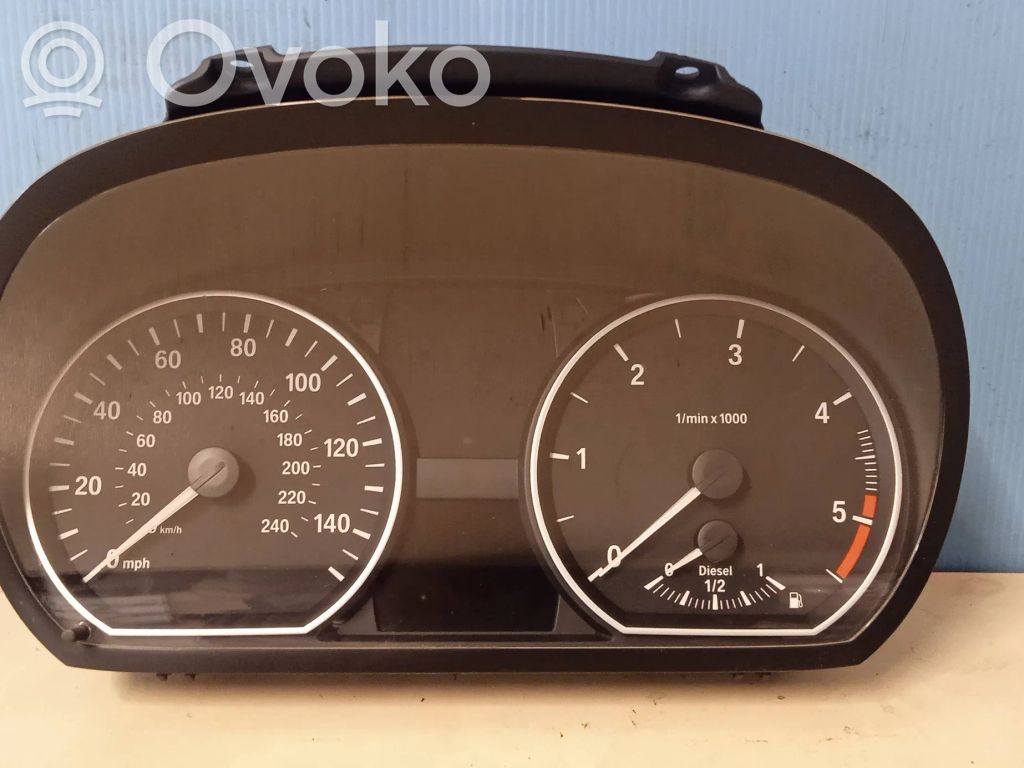 BMW 1 E81 E87 Nopeusmittari (mittaristo) 