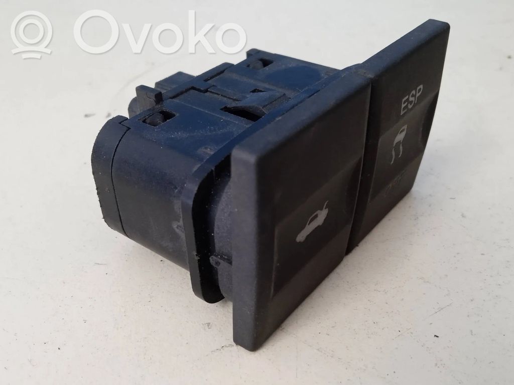 Ford Mondeo Mk III ESP (stability program) switch 