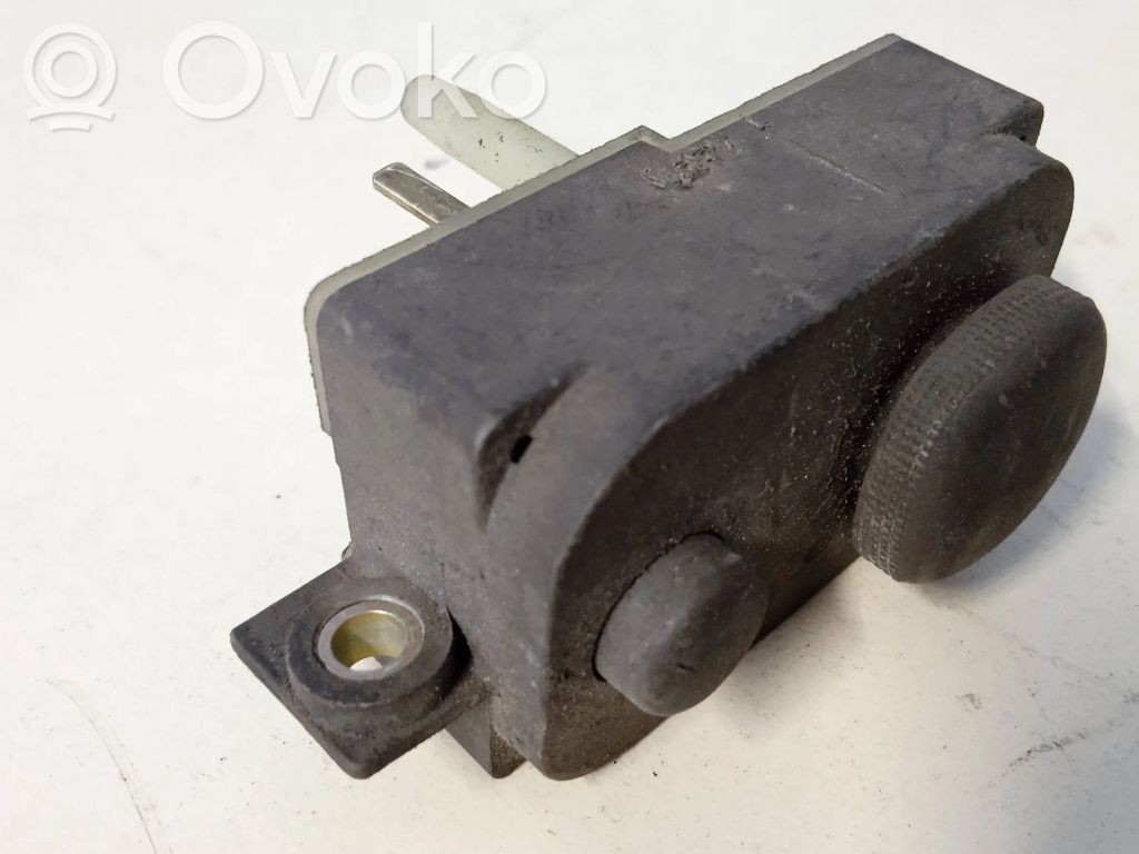 Audi A8 S8 D2 4D Wing mirror switch 