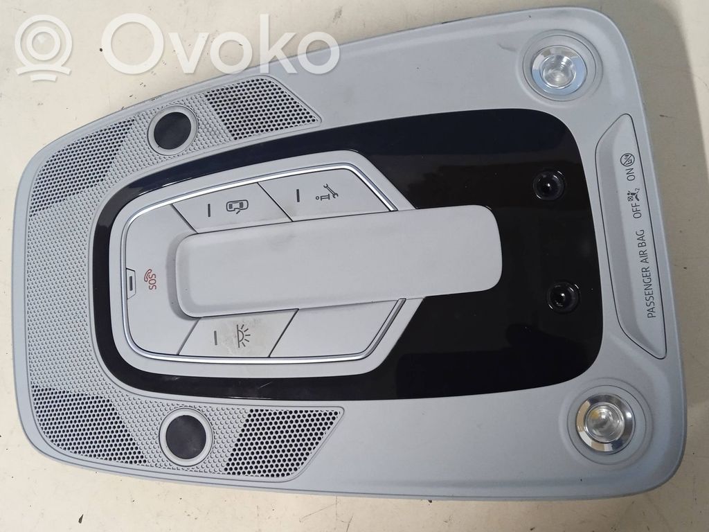 Audi A5 Etuistuimen valo 