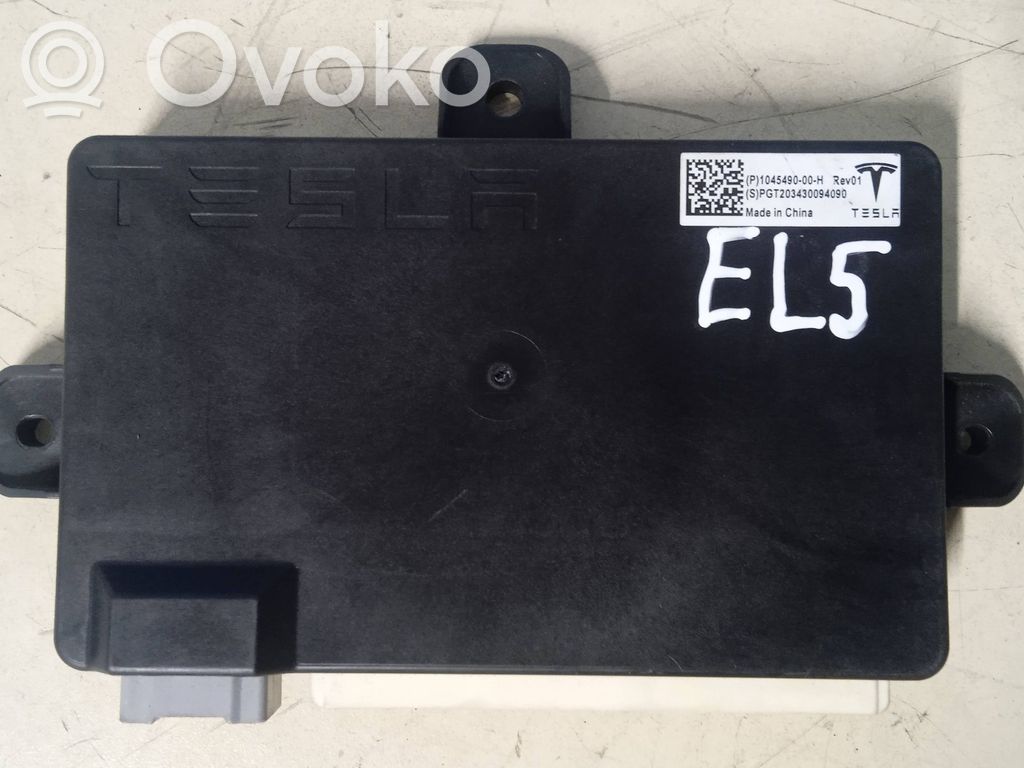 Tesla Model X Door control unit/module 