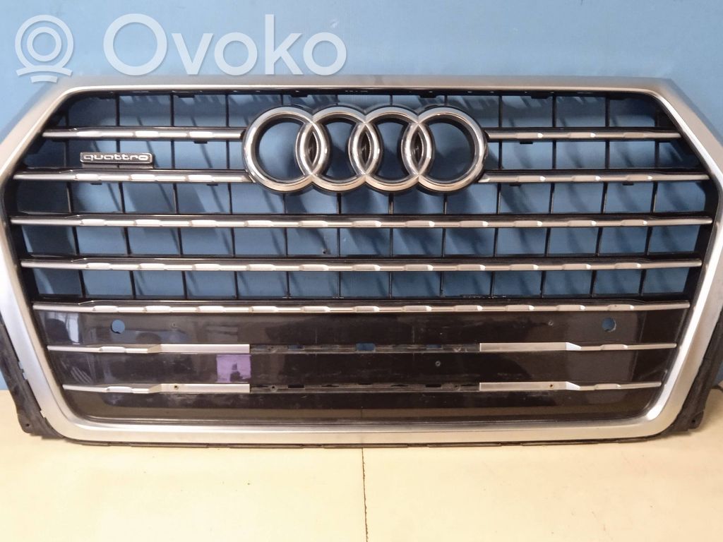 Audi Q7 4M Grilă radiator față 