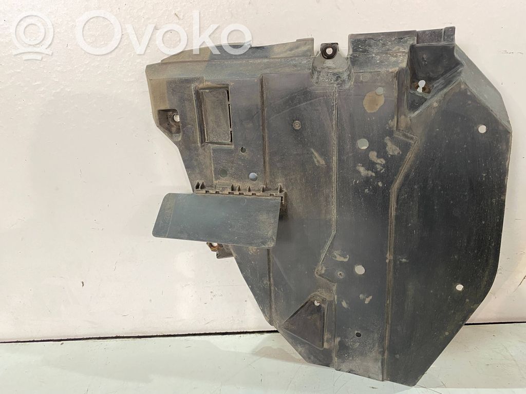 Osłona środkowa podwozia   42045FJ020,42045FJ000