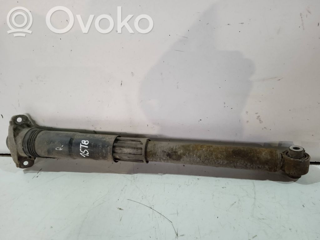 Volkswagen Golf VII Amortiguador trasero 