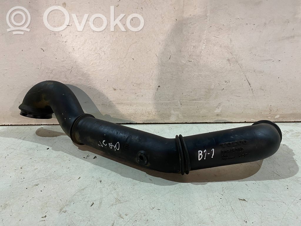 Volvo XC90 Wąż / Rura intercoolera 