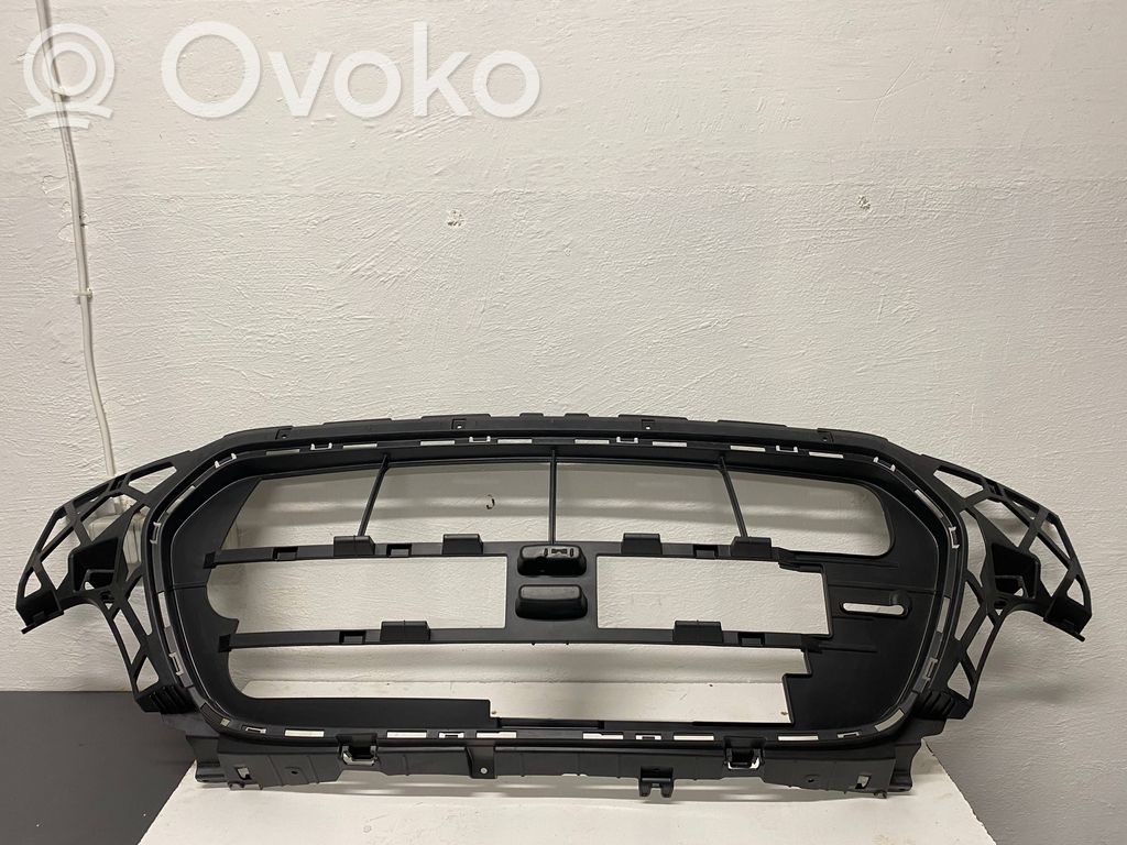 Ford Transit -  Tourneo Connect Front grill 