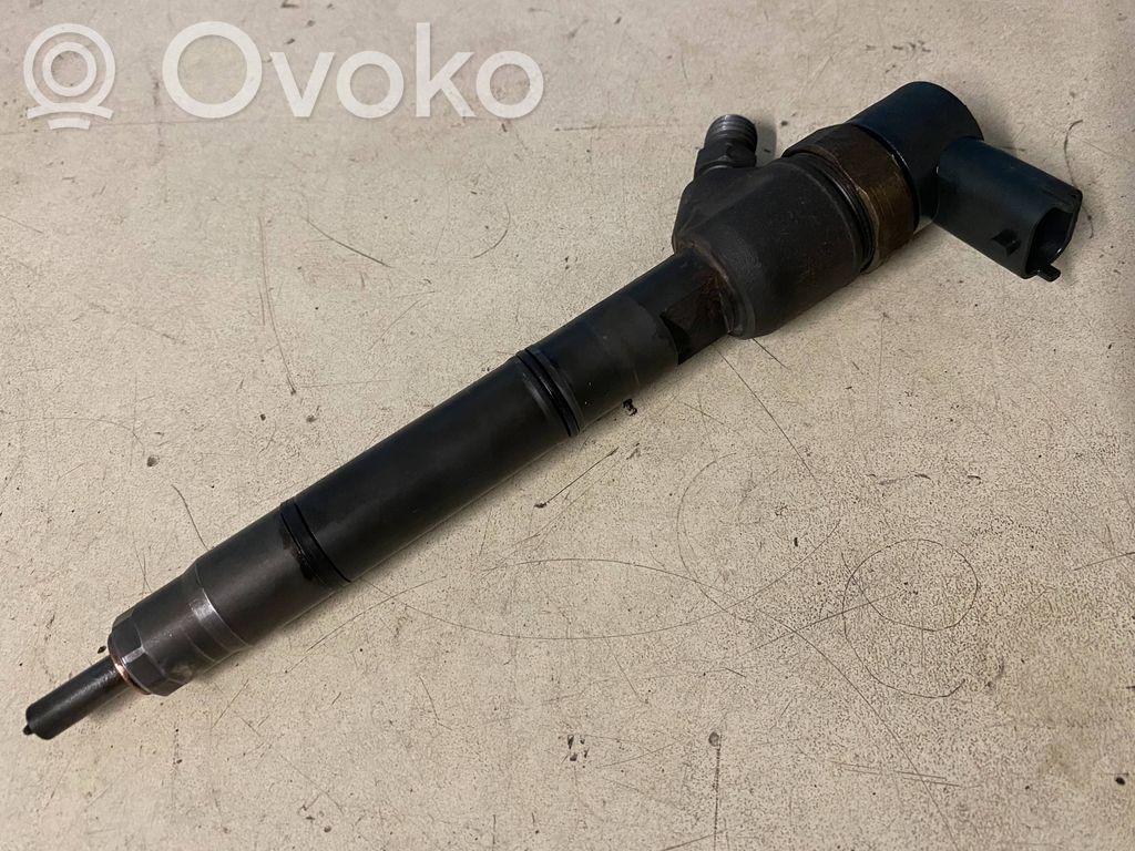 Inyector de combustible   338002A800