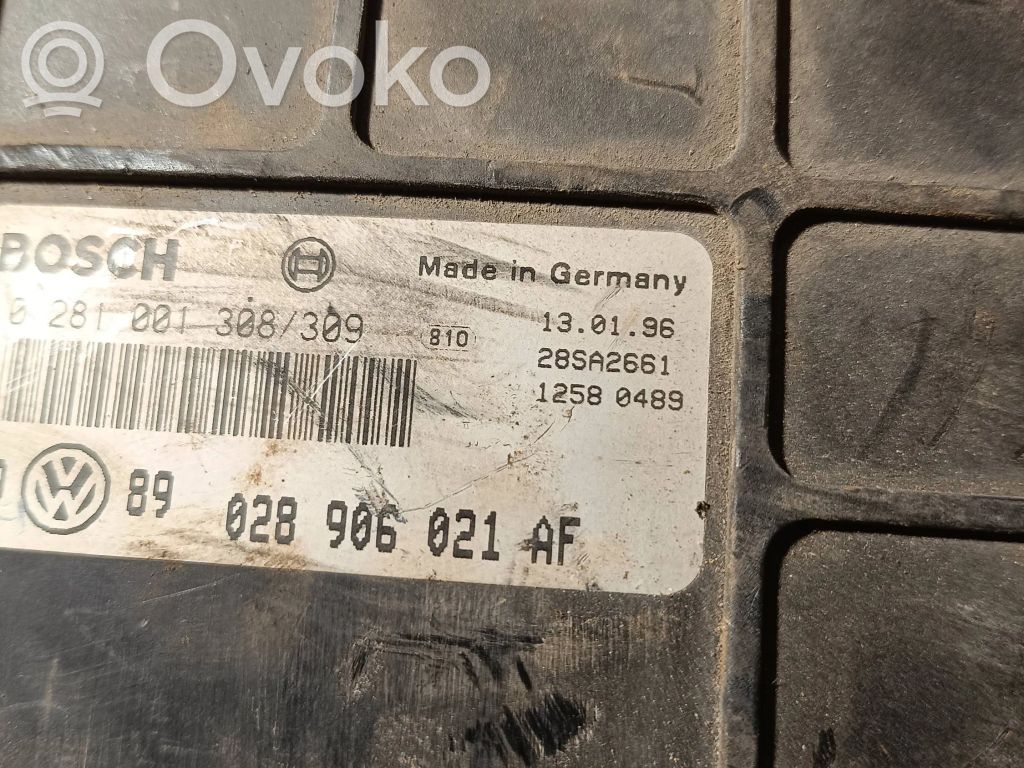 Volkswagen Golf III Engine control unit/module 