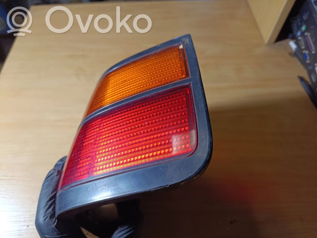 Volkswagen PASSAT B3 Rear/tail lights 